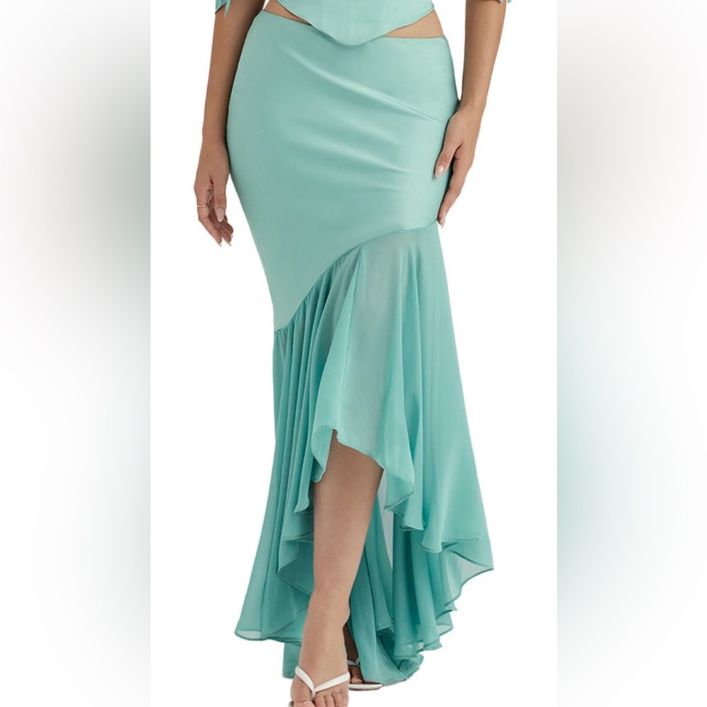 House of CB Asymmetrical Aqua Skirt - Picture 2 of 5